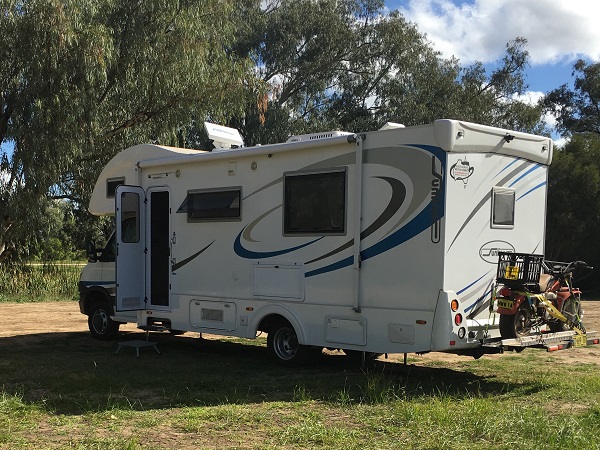 SatKing Pro Max Plus Fully Automatic Motorised Satellite TV System